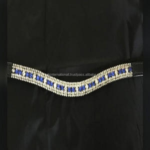 Bande de sourcils de cheval en cuir noir de luxe à 5 rangées de cristal bleu et clair en forme incurvée sur mesure bande de sourcils de haute qualité - Product Image 4