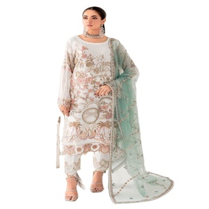 ชุดสูทผ้าชีฟองปัก3ชิ้นสุดหรูงานแฮนด์เมดโดย ramsha rangoon 10พร้อมใส่สำหรับงานแต่งงานของผู้หญิง - Product Image 1