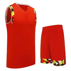 Uniformes de basket-ball personnalisés de haute qualité Meilleur design de qualité supérieure avec les derniers uniformes de basket-ball imprimés de logo personnalisé - Product Image 4