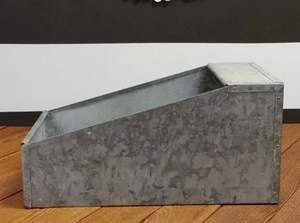 Encantador carrito ovalado galvanizado en metal rústico con acabado envuelto en cuerda, perfecto para cocina y decoración del hogar, artículos de lujo - Product Image 3