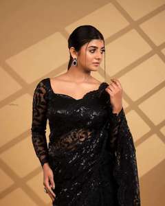 Sari en broderie filet douce à sequins lourds pour la mariée, tenue de cérémonie de mariage, artisanat traditionnel, design élégant - Product Image 3