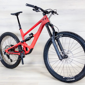 PRECIO IMBATIBLE Capra Core 2 - 2025, Talla Extra Grande, NUEVO DE MARCA 2025 - Product Image 1