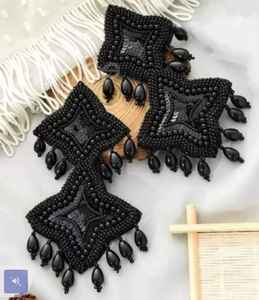 Pendientes Meenakari Diseñador Cuentas coloridas Estilo indio Calidad Premium Jumkha Bali Pendientes de Aro para mujer Earchain Pendiente - Product Image 2