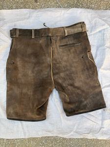 Pantalones de Cuero Bávaros Tradicionales para Hombre, Estilo Antiguo, Cortos, para Oktoberfest - Product Image 4