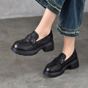 Bottes Western pour femmes, style cowboy, avec broderies, talon pointu, bottes tendance pour femmes, talon épais, bottes audacieuses pour femmes - Product Image 2