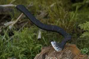 Hacha Vikinga Hecha a Mano de Grado Industrial, Acero con Alto Contenido de Carbono, Mango de Madera, Hacha Vikinga OEM con Empuñadura de Cuero y Funda de Cuero - Product Image 5