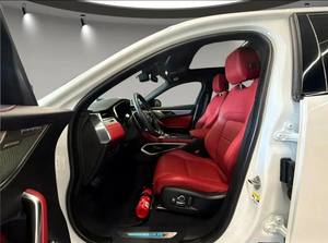 Jaguar F-Pace R-Dynamic SE 2021 Nuevo/Usado en Venta - Product Image 3