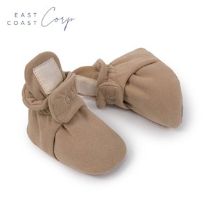 Botines de algodón orgánico personalizados para recién nacidos, zapatos de bebé blanda para niños y niñas de suela antideslizantes, diseño transpirable de tobillo occidental para - Product Image 1