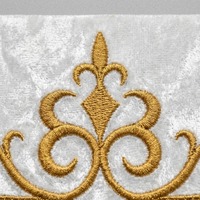 Badge carré à coudre personnalisé brodé fleur de lys dorée, style classique, pour vêtements et tissus