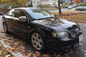 AUDI S4 SEDAN 2004 USADO, Volante a la Izquierda/Derecha - Product Image 4