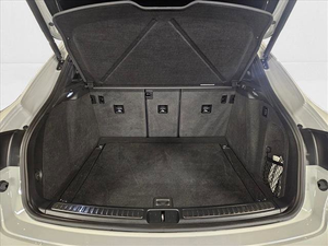 Transmisión automática de 7 velocidades 2024 Porshe Macan GTS usada muy limpia - Product Image 2