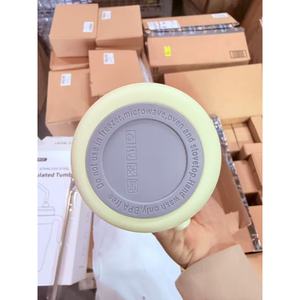 Bicchiere da viaggio isolato in acciaio inossidabile con coperchio a prova di fuoriuscita di acqua calda e fredda tazza da caffè per lavoro e viaggi - Product Image 6