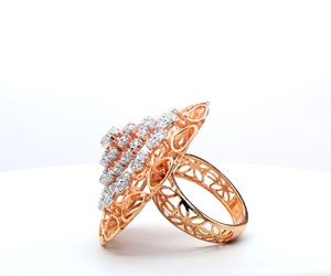 Bague de cocktail à fleurs en or rose 14 carats de créateur avec ensemble de grappes de diamants naturels Bague de déclaration audacieuse pour femme - Product Image 2