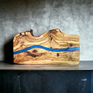 Planche à découper en bois de chêne et résine faite à la main pour servir du fromage plateaux de service élégants pour la cuisine d'hôtel ou de restaurant à la maison - Product Image 3