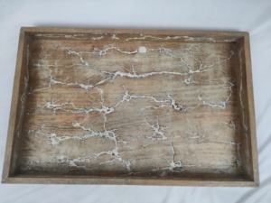 ถาดเสิร์ฟไม้เนื้อแข็งทรงสี่เหลี่ยมผืนผ้า ขัดเงา สไตล์วินเทจ เป็นมิตรกับสิ่งแวดล้อม เหมาะสำหรับเสิร์ฟกาแฟ ชา ของว่าง หรือใช้เป็นของตกแต่ง - Product Image 3