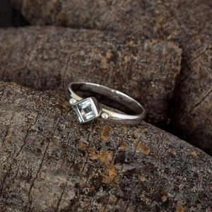 Anillo de Plata de Ley 925 de Topacio Azul, diseño apilable minimalista, regalo de San Valentín, piedra de Topacio Azul Natural, joyería de moda - Product Image 2