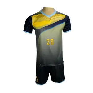 Comprar nuevo modelo 2021-2022 a granel al por mayor calidad fútbol uniforme Jersey pantalones cortos conjunto Unisex adultos 100% poliéster transpirable - Product Image 1