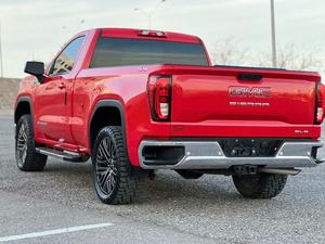 รถ GMC Sierra 3500 AT4 ปี 2023 ใหม่ล่าสุด ภายในสีเข้ม พวงมาลัยซ้าย เครื่องยนต์ 8 สูบ ขับเคลื่อน 4 ล้อ พร้อมสิทธิพิเศษในการจัดส่ง - Product Image 6