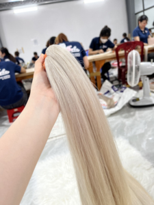 ผมตรงสีบลอนด์ยาวสองชั้นผมดิบจากเวียดนาม - Product Image 2