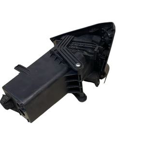 Boîte à gants droite d'origine Yamaha pour TMax 530 2015-2016, état d'occasion - Product Image 3