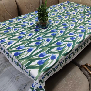 Fabriqué à la main élégant 100% coton Floral Design Rectangle nappe traditionnel Artisan main bloc imprimé à la main couverture de Table - Product Image 1