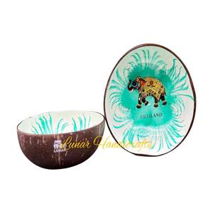 Logo personnalisé Bols en coquille de noix de coco jetables écologiques 100% naturel poli fabriqué au Vietnam - Product Image 1