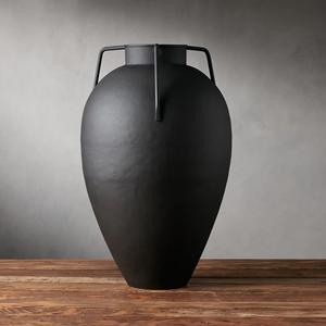 Nuevo florero de hierro, gran oferta, maceta de jardín de Metal con asa, florero de mesa moderno con recubrimiento de polvo negro mate a la venta - Product Image 1