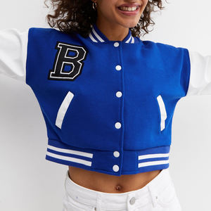 Veste universitaire pour femmes, style streetwear, logo personnalisé, vente en gros, nouvelle collection 2026, vestes universitaires courtes élégantes pour femmes - Product Image 1