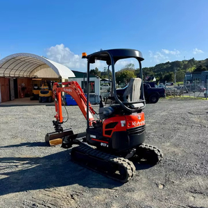 Miniexcavadora Kubota U17-3 con Sistema Hidráulico y Motor Diésel |   Miniexcavadora Kubota U17-3 con cucharón para excavación - Product Image 1