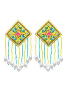 Boucles d'oreilles en perles de rocaille en verre fabriquées à la main avec broderie mignonne TCU Logo du jour du jeu personnalisé Fabriqué en Inde pour les femmes et les filles - Product Image 5