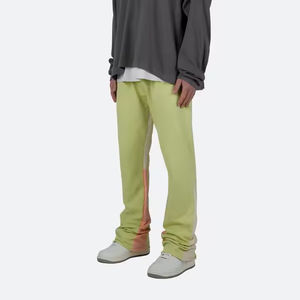 กางเกงวอร์มขายาวทรงขาบานพิมพ์โลโก้คุณภาพสูงสำหรับผู้ชาย สไตล์โอเวอร์ไซส์ เหมาะสำหรับใส่ลำลอง ออกกำลังกาย และเล่นกีฬา - Product Image 3