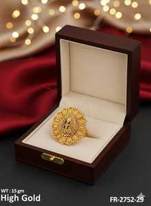 Bagues de doigt de temple en or élevé exquis bijoux ethniques indiens traditionnels faits à la main pour les mariées, les festivals et les spéciaux - Product Image 5