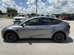 เทสลา โมเดล วาย เพอร์ฟอร์แมนซ์ ปี 2025 มือสอง - Product Image 5