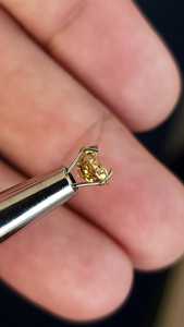 Diamante de 1 quilate con corte cojín, color amarillo, cultivado en laboratorio, para la fabricación de anillos, certificado por IGI, proveedor de diamantes sueltos de lujo de la India. - Product Image 5