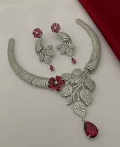 Ensemble de colliers CZ pour femmes, design unique et tendance, parfait pour les soirées, s'accorde avec les tenues ethniques et modernes, qualité supérieure - Product Image 3