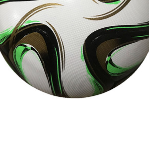 Ballon de football en PU personnalisable, thermocollé, cousu à la machine, toutes tailles disponibles, sports de plein air, résistant aux intempéries, logo personnalisé - Product Image 5
