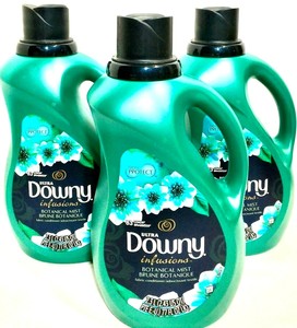 Downy Ultra Infusions Liquid Fabric Conditioner Botanical Mist 77 oz - Product Image 2
