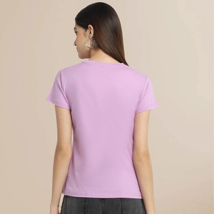 เสื้อยืดระบายอากาศเป็นมิตรกับสิ่งแวดล้อมสำหรับผู้หญิงเสื้อยืดสำหรับผู้หญิงวัสดุเนื้อแข็งปรับแต่งได้ - Product Image 2