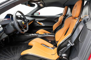 Dernier modèle rouge 2024 <span class=keywords><strong>Ferrari</strong></span> SF90 Spider Assetto Fiorano, voiture d'occasion, intérieur clair, sièges en cuir, <span class=keywords><strong>SUV</strong></span>, toit ouvrant, camionnette, au meilleur <span class=keywords><strong>prix</strong></span> - Product Image 5