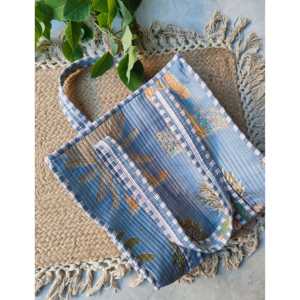 Bolso Tote Estilo Bohemio para Mujer, Color Gris Cielo, Diseño de Palma con Cierre, Acolchado a Mano, Resistente al Agua, Reutilizable, para Uso en Exteriores - Product Image 2