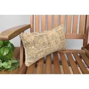 Almohada de retales Kantha de lana Beige de 8x16 pulgadas, almohada bordada Vintage rústica, estilo navideño portátil para coche y hogar - Product Image 2