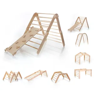 Conjunto de móveis infantis com estrutura de escalada personalizada de alta qualidade, triângulo de madeira arco-íris, picaretas com rampa de escalada
