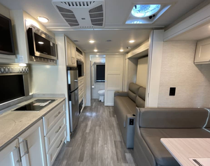 Autocaravanas y Remolques de Viaje T-i-f-f-i-n W-a-y-f-a-r-e-r 2-5-R-WU Usados y Económicos de los Años 2022, 2023 y 2024 - Product Image 4