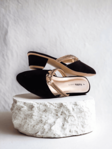 ส้นสูงครึ่งตาข่ายประดับพลอยเทียมหรูหรามีสไตล์พร้อมบรรจุภัณฑ์แบบกำหนดเอง - Product Image 3