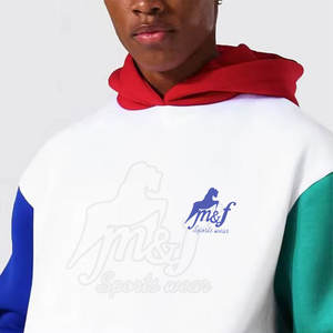 Ensemble sweat à capuche et short d'hiver athlétique pour homme, coupe confortable et matière respirante avec col à capuche - Product Image 3