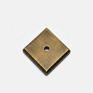 Poignée de meuble en laiton antique, design traditionnel, durable, pour tiroirs de commodes et placards - Product Image 2