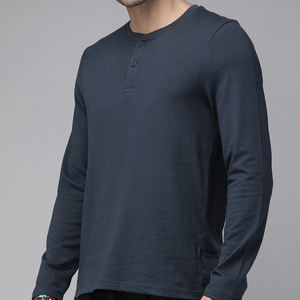 Ensemble de t-shirts polo pour hommes de la meilleure qualité Logo personnalisé Tissu confortable et respirant Dernier design Fabriqué au Pakistan à vendre - Product Image 5