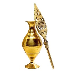 Caja dorada hecha a mano Pital Sindoor Dibbi Kumkum con palo y pieza decorativa Surmedani - Product Image 5