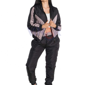 ชุดวอร์มกันลมพิมพ์ลายระบายอากาศสำหรับผู้หญิง ไซส์ใหญ่ มีฮู้ด ชุด 2 ชิ้น รับสกรีนโลโก้ ขายส่ง ทนทาน สำหรับฤดูใบไม้ร่วง 100% - Product Image 6