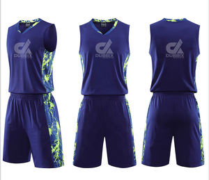 Nouvelle conception, uniforme d'entraînement de basketball personnalisé pour l'hiver, 100% polyester, respirant, séchage rapide, antibactérien, service OEM de haute qualité - Product Image 4